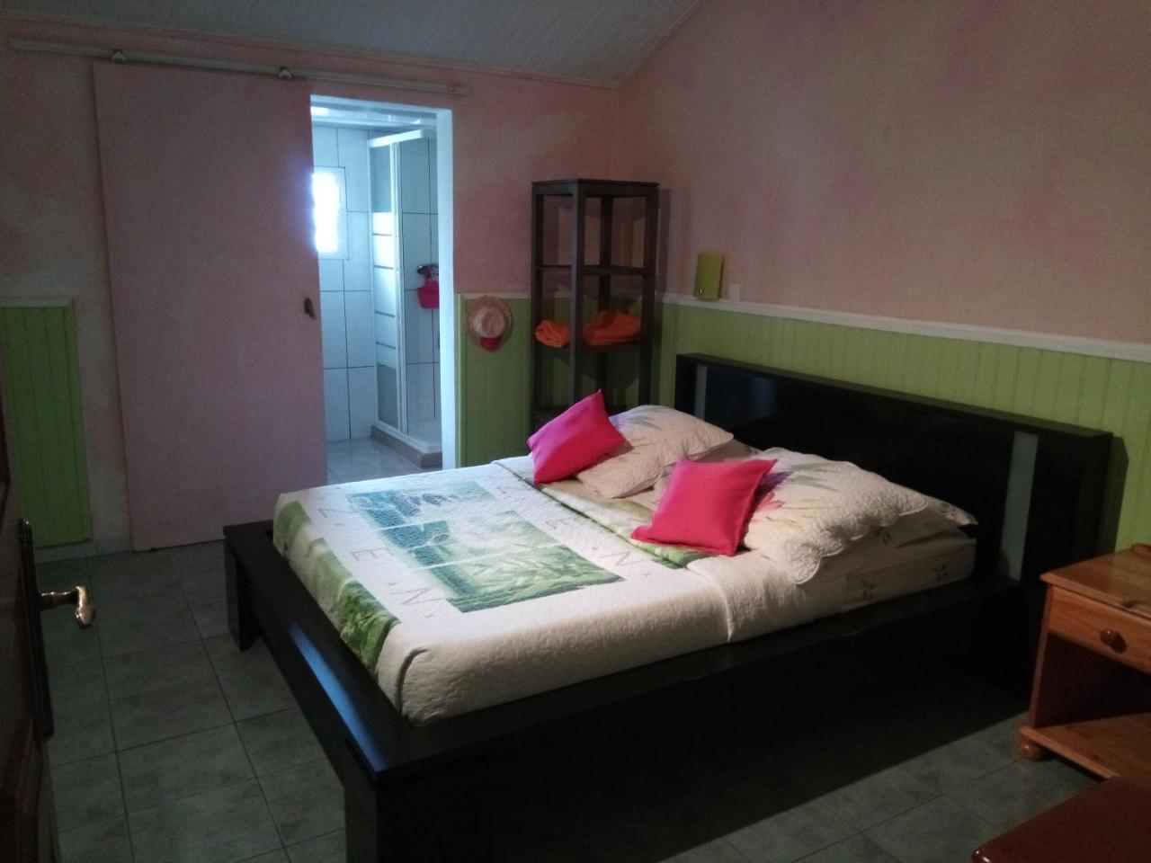 Petite Fleur De Lentilles Bed & Breakfast Cilaos Exterior foto