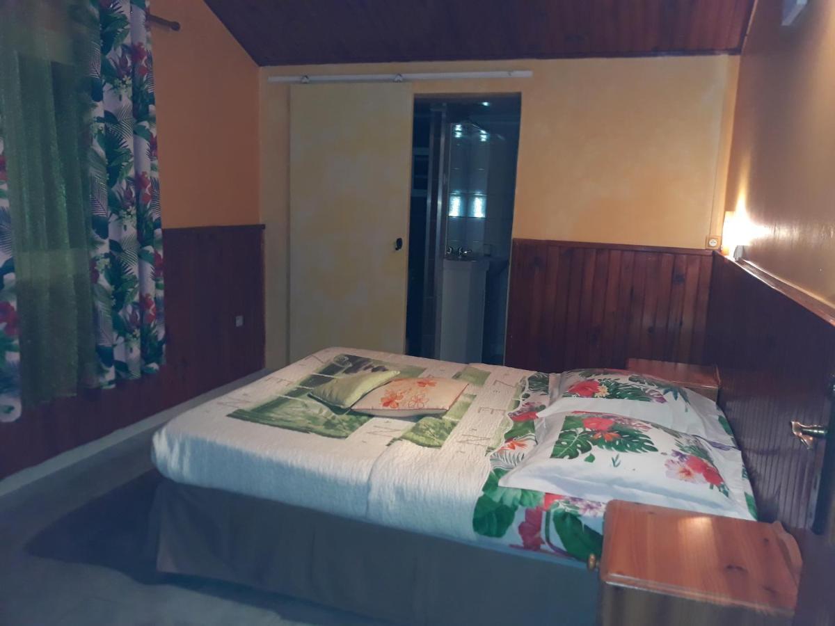 Petite Fleur De Lentilles Bed & Breakfast Cilaos Exterior foto